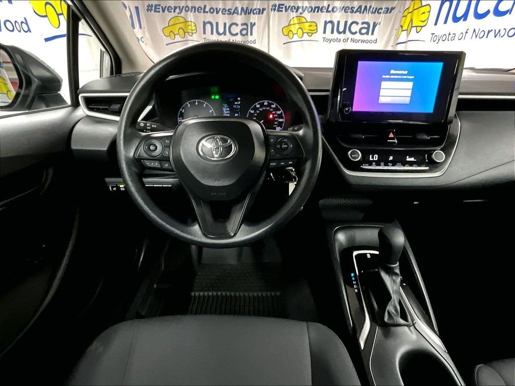 Used 2025 Silver Toyota LE image 17