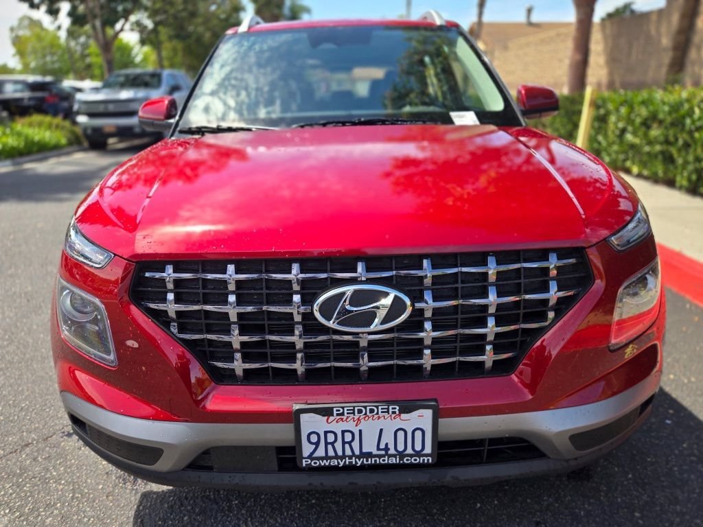 Used 2025 Red Hyundai Limited image 4