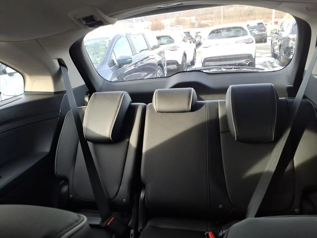 2026 Honda Odyssey Touring - Photo 8