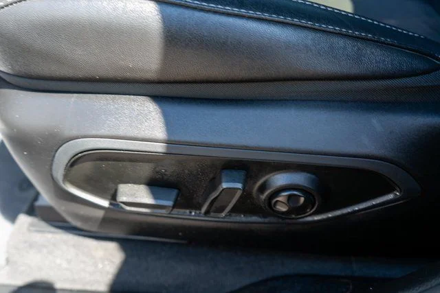 Used 2023 Black Jeep Altitude X image 19