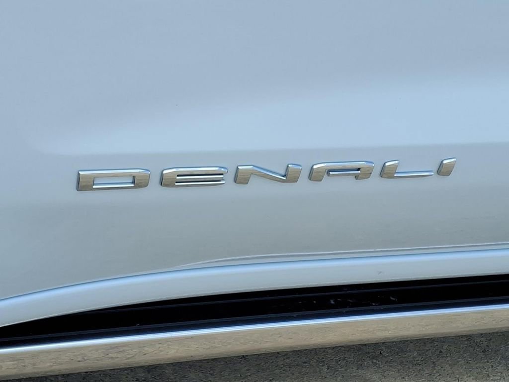 New 2026 Glacier White Tricoat GMC Denali image 11