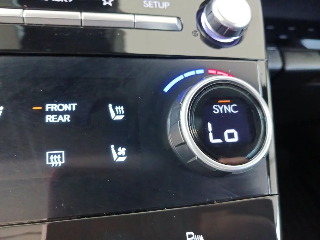 Used 2024 Gray Hyundai Calligraphy image 26