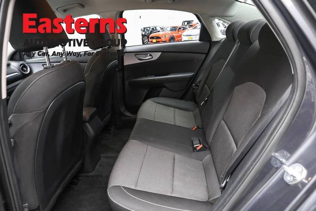 Used 2024 Gray Kia LXS image 18