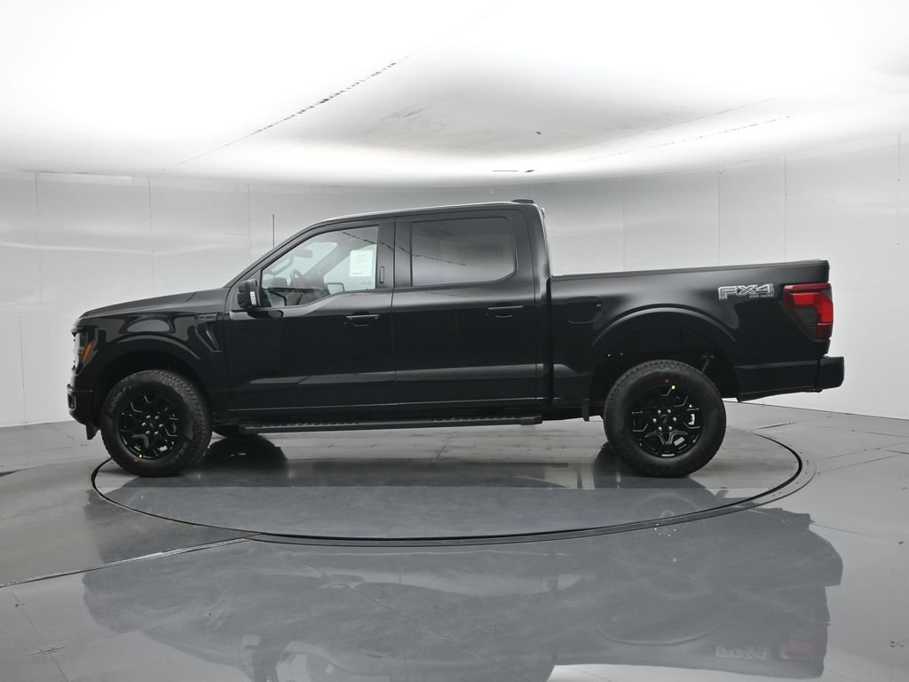 New 2026 Agate Black Metallic Ford XLT image 27