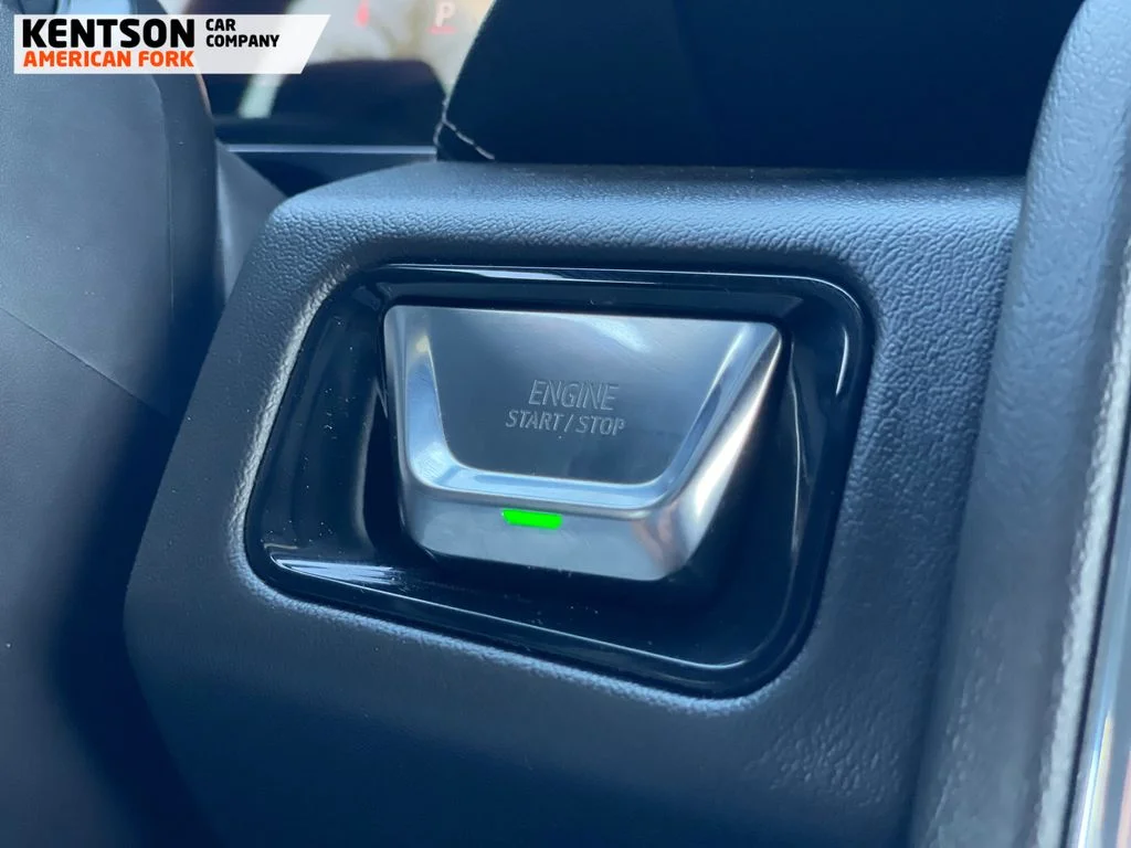 Used 2025 Gray GMC Denali image 36