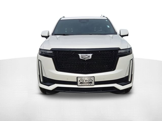 Used 2022 White Cadillac Sport Platinum image 2