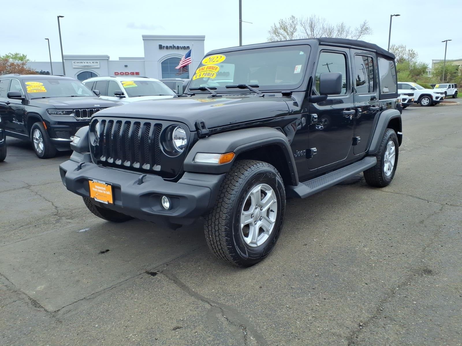 Certified Used 2022 Black Jeep Unlimited Sport S image 3