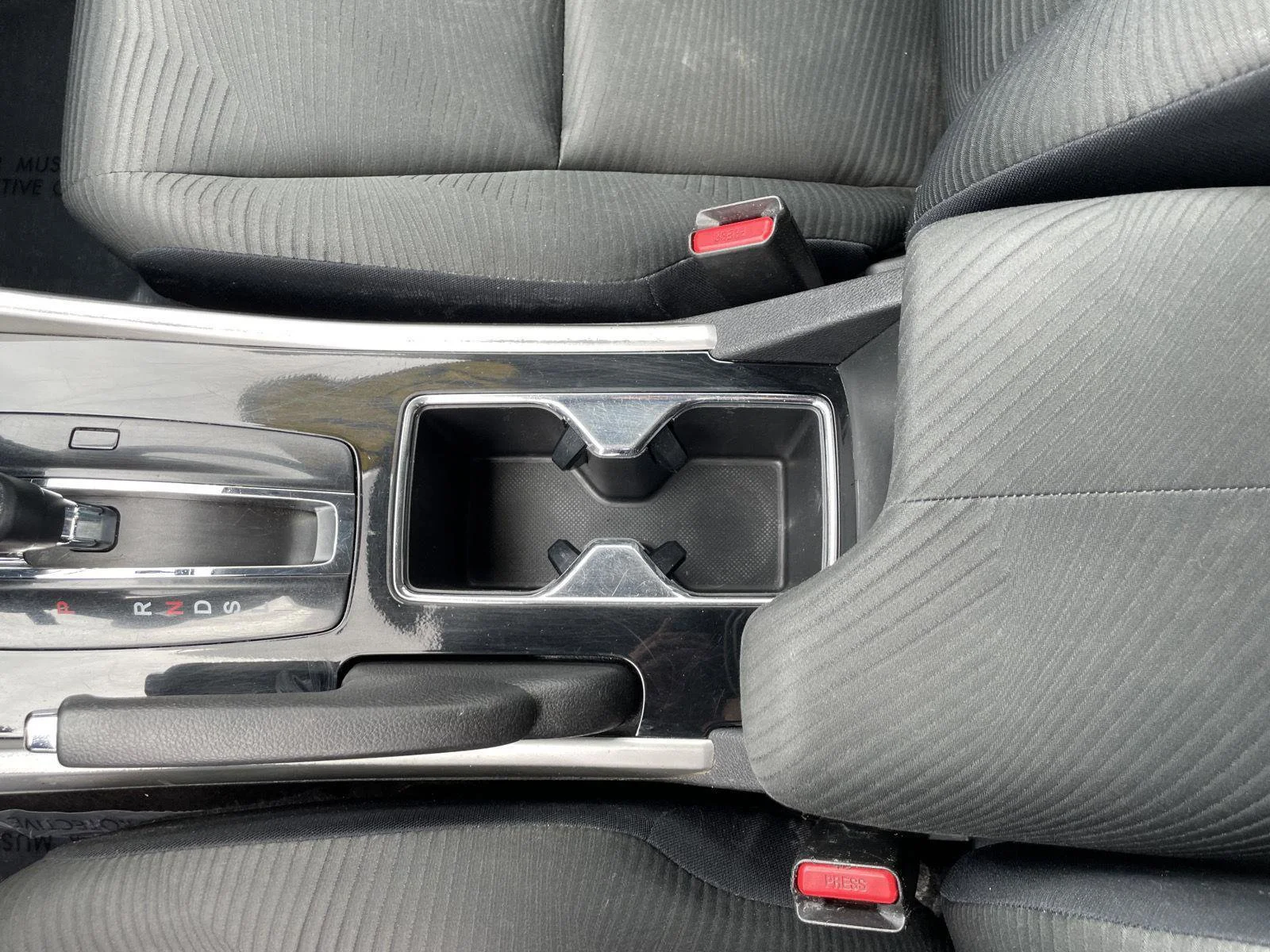 Used 2017 Lunar Silver Metallic Honda LX image 29