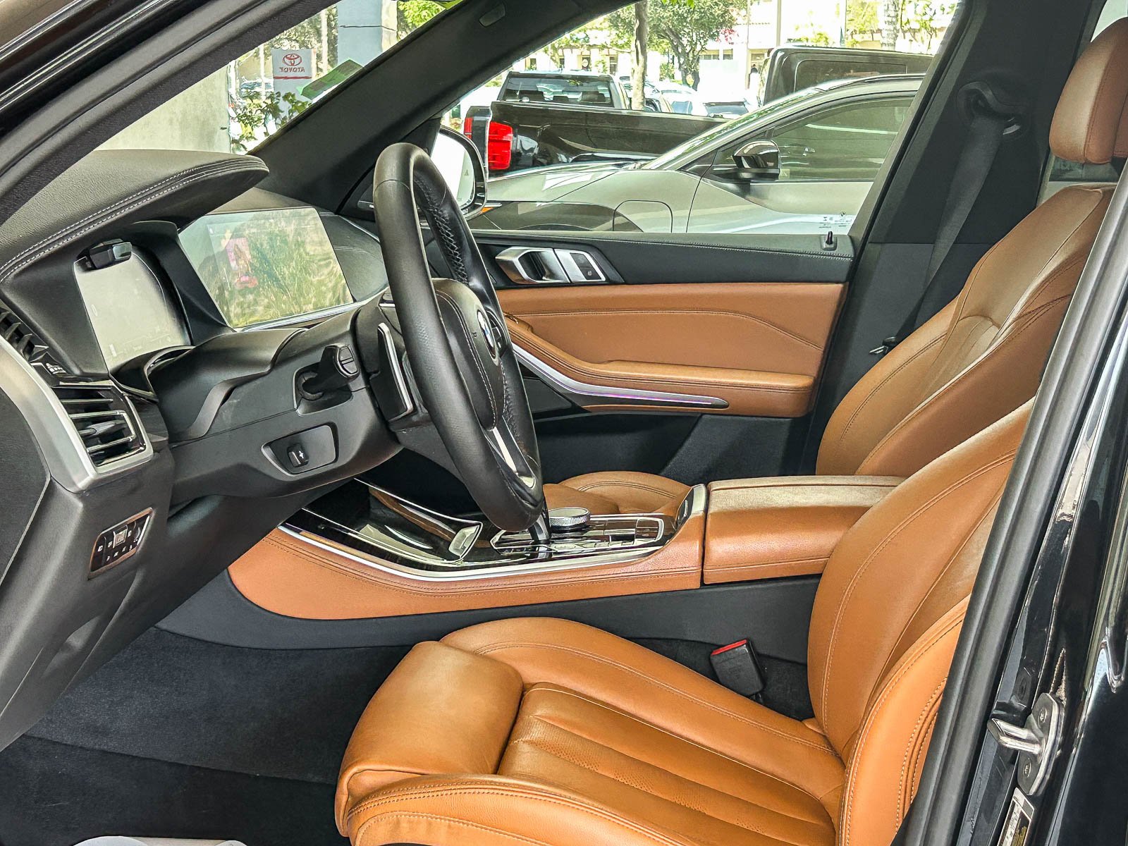 Used 2019 BLACK SAPPHIRE ME BMW SAV XDRIVE50I image 17