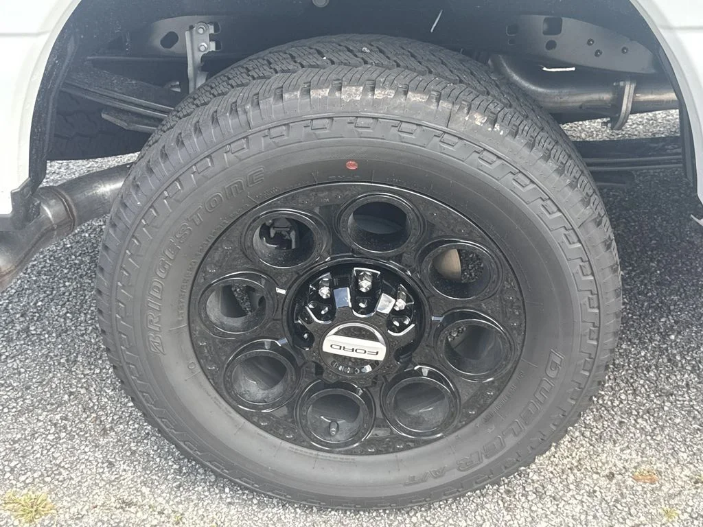 New 2026 Avalanche Ford F-250® XLT image 17