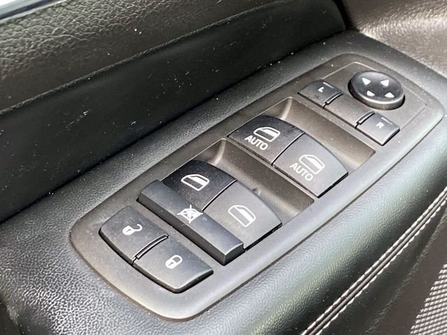 Used 2021 Black Jeep Limited image 30