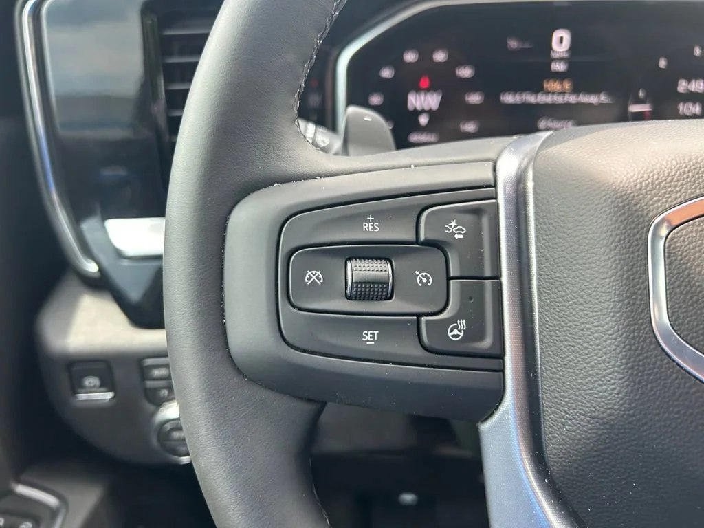 New 2026 Summit White GMC Elevation image 32