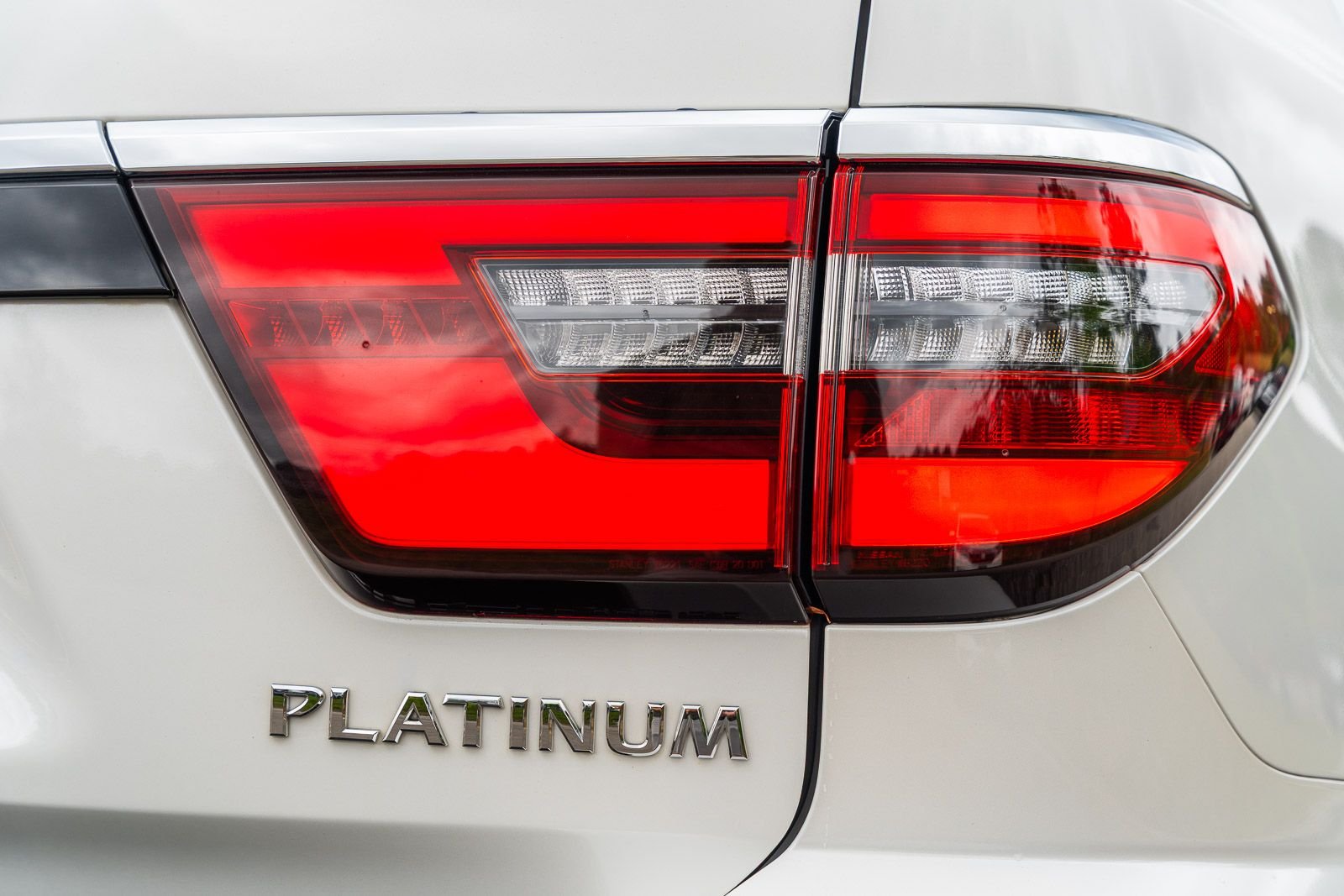 2023 Nissan Armada Platinum - Photo 22