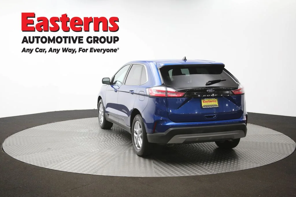 Used 2021 Blue Ford SEL image 64