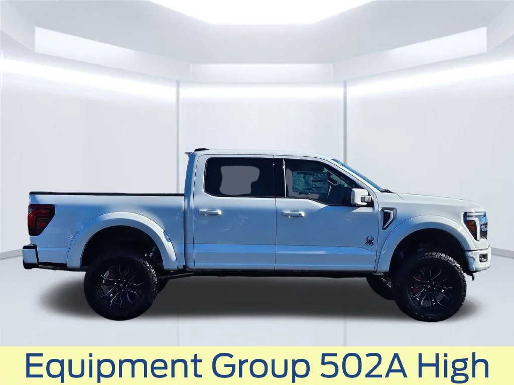 New 2026 Oxford White Ford Lariat® image 25