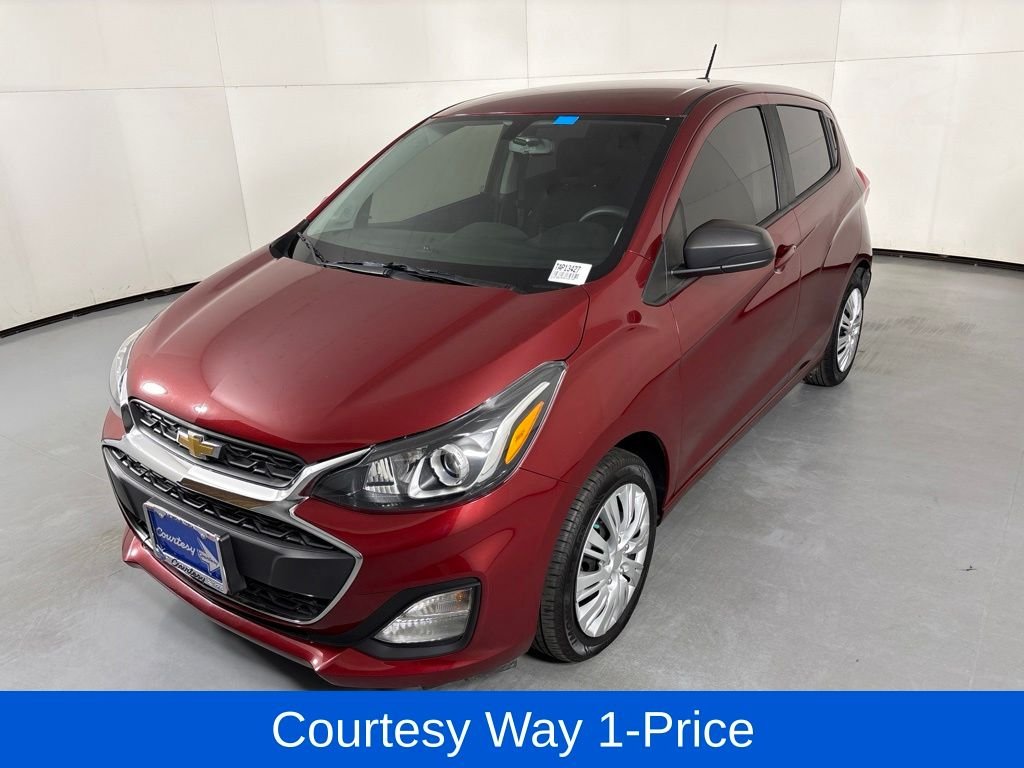 Used 2022 Red Chevrolet LS image 5