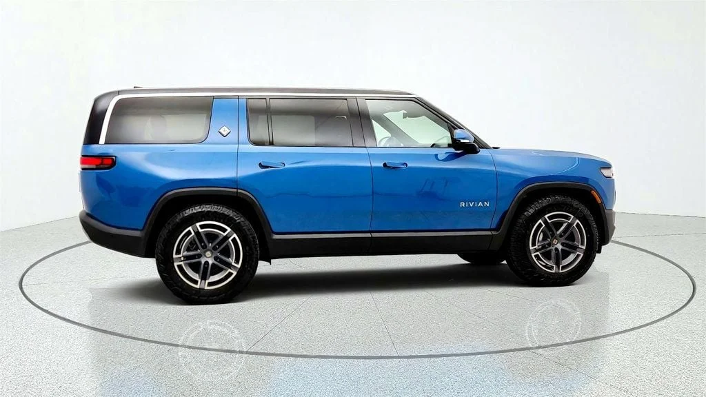 Used 2025 Rivian Blue Rivian Adventure Dual-Motor Standard Pack w/ Autonomy Driver Assistance image 4