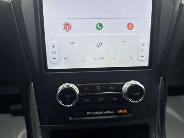 Used 2023 White Ford Titanium image 18
