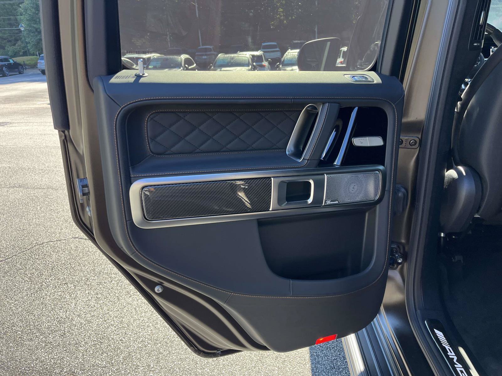 New 2027 MANUFAKTUR Dakota Brown Magno Mercedes-Benz AMG® G 63 SUV image 39