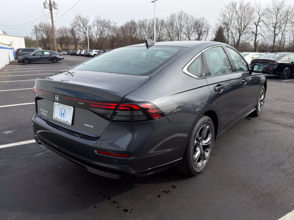 New 2026 Meteorite Gray Metallic Honda EX-L image 5