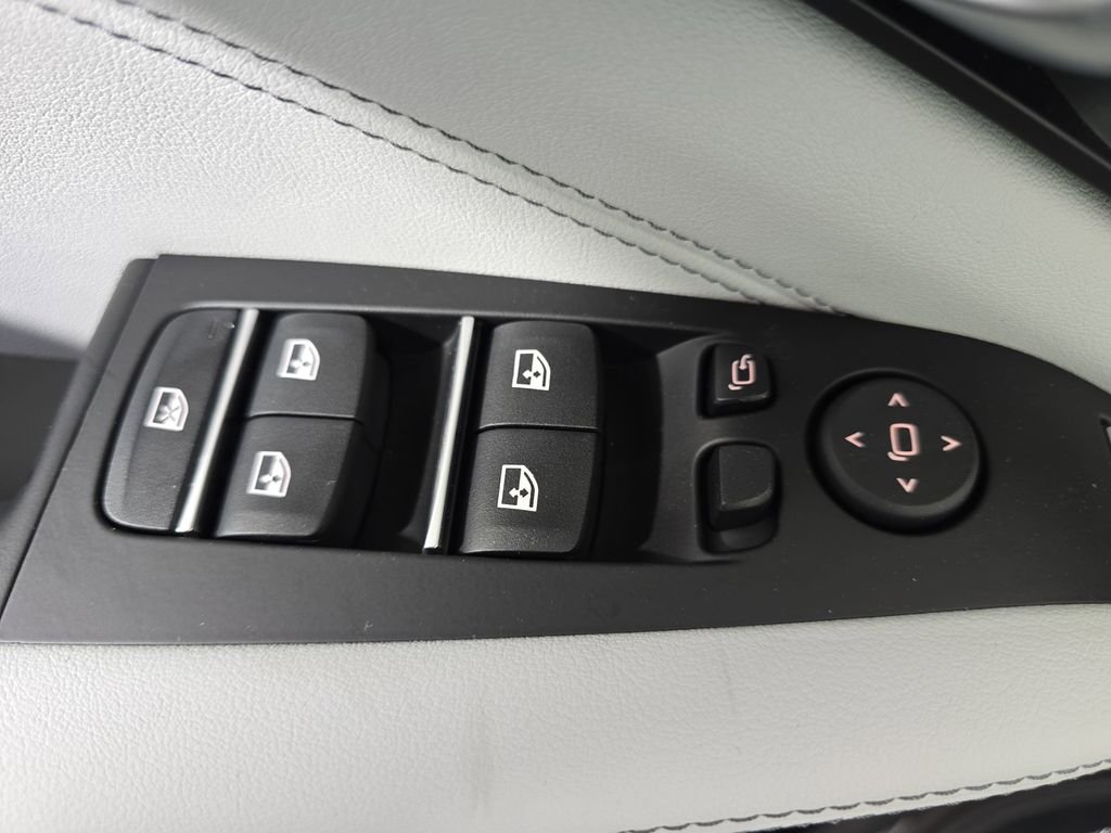 New 2026 Brooklyn Grey Metallic BMW xDrive50e image 28