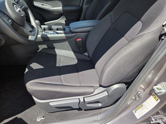 Used 2025 Gun Metallic Nissan S image 10
