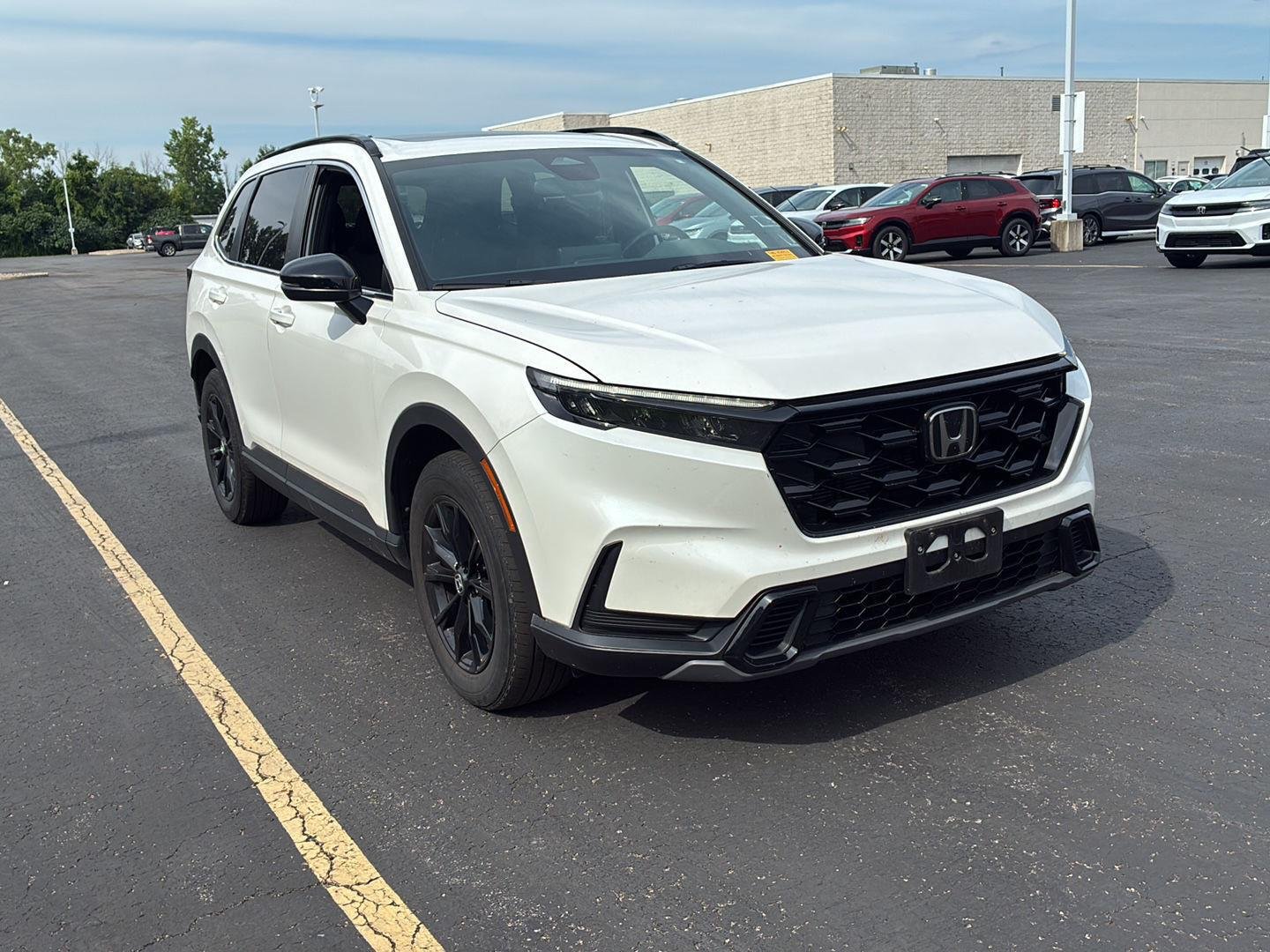 Used 2024 Platinum White Pearl Honda Sport image 20