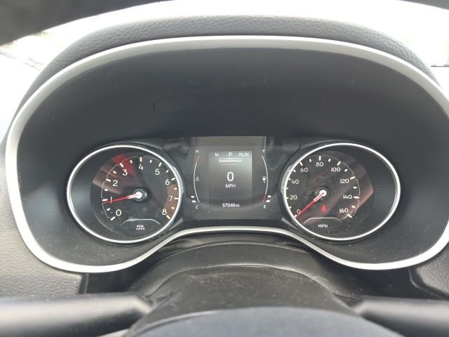 Used 2019 Gray Jeep Latitude image 17