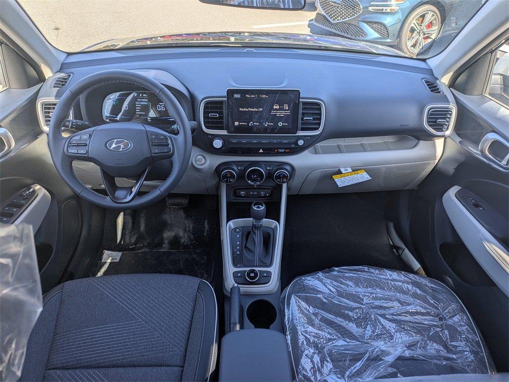 New 2026 White Hyundai SEL w/Two-Tone Roof image 15