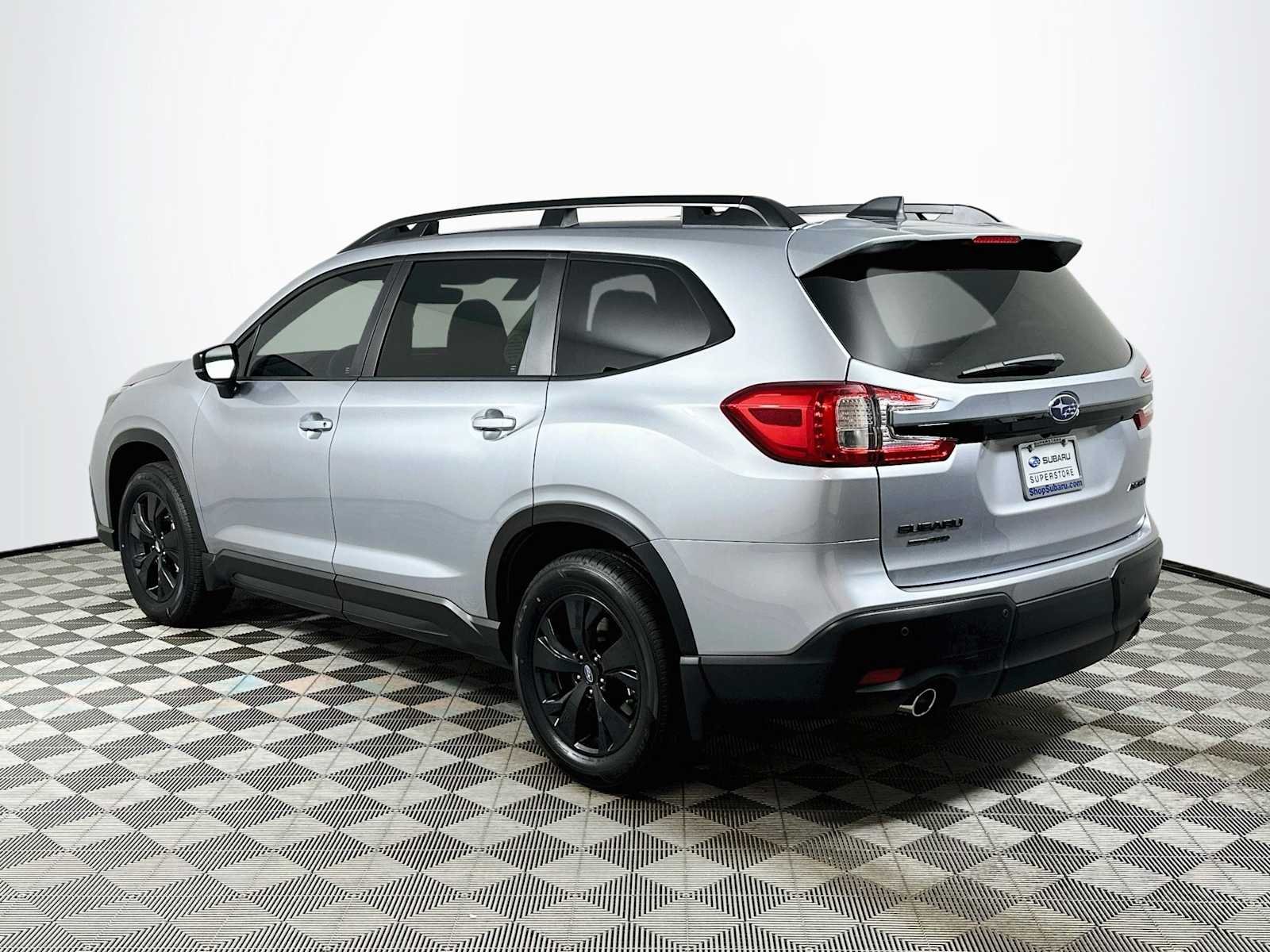 New 2026 ICE SILVER METALLIC Subaru Premium 7-Passenger image 5