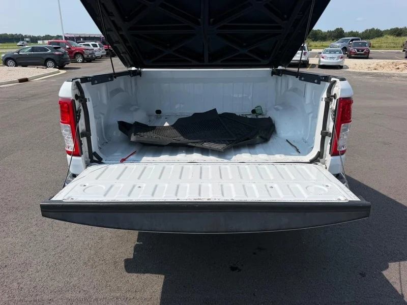 Certified Used 2019 Bright White Clearcoat Ram Big Horn/Lone Star image 7
