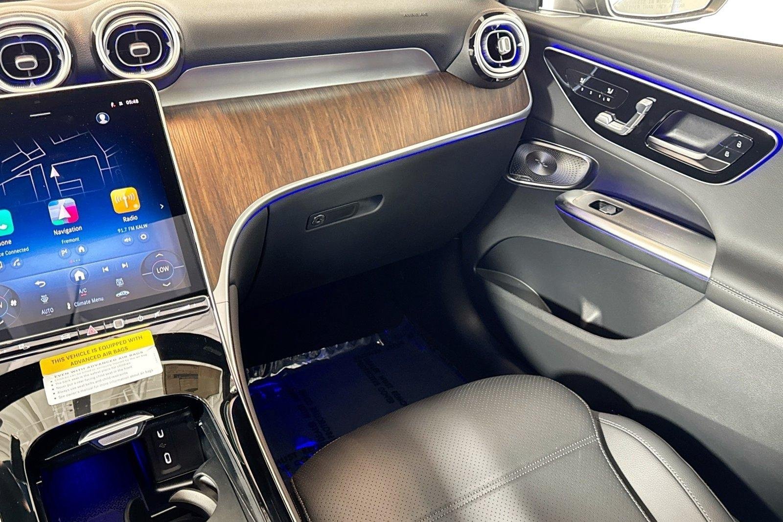 New 2026 Graphite Grey Metallic Mercedes-Benz GLC 300 image 21