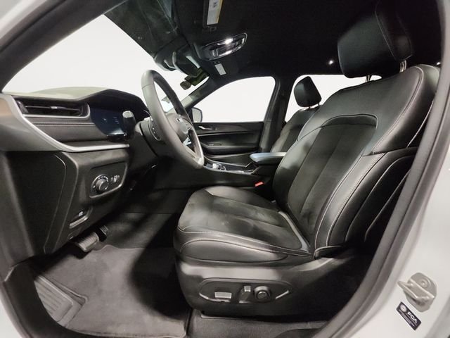 Certified Used 2024 White Jeep Altitude image 9