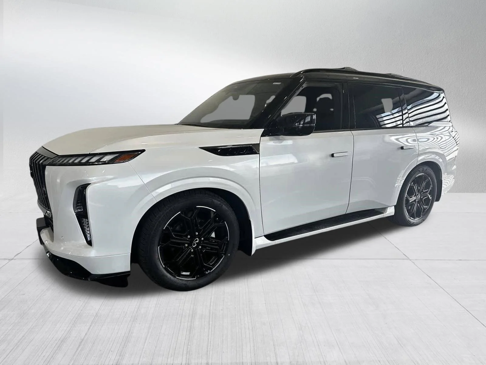 2026 INFINITI QX80 Sport 4WD's photo