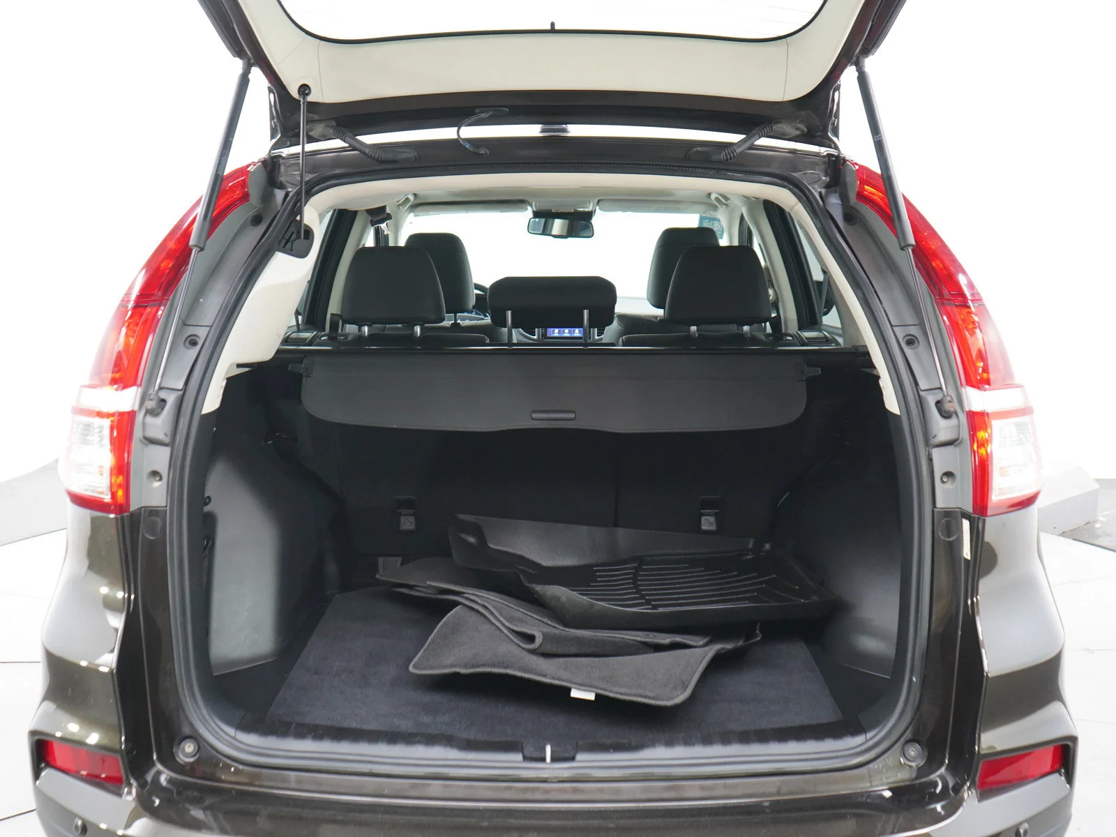 Used 2015 Black Honda 4D WAGON TOURING 4WD image 16