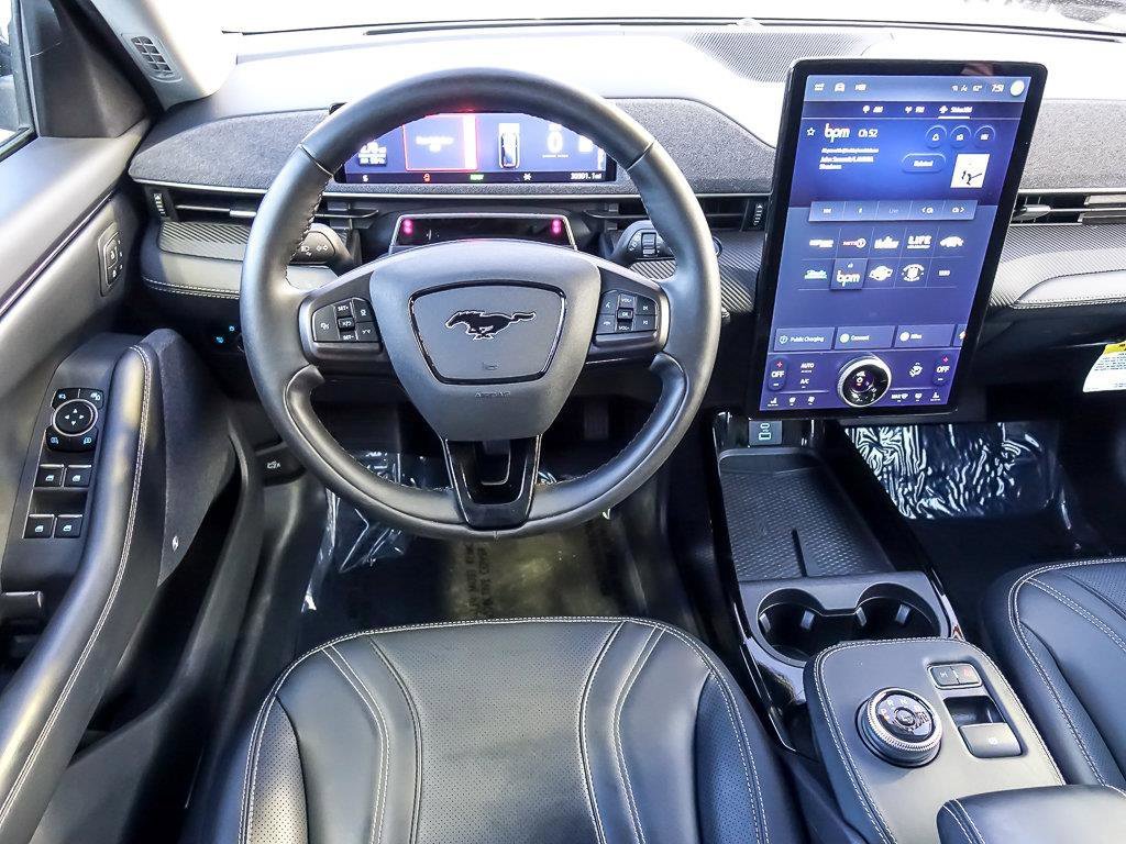 Used 2023 White Metallic Ford Premium image 19