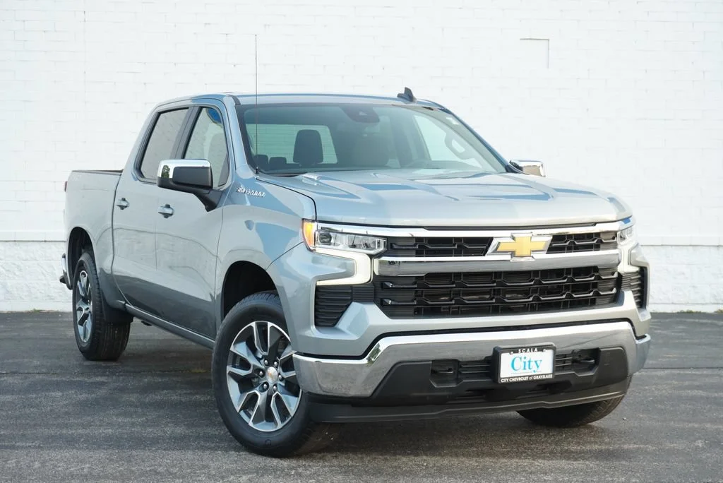 New 2026 Sterling Gray Metallic Chevrolet LT (2FL) image 2