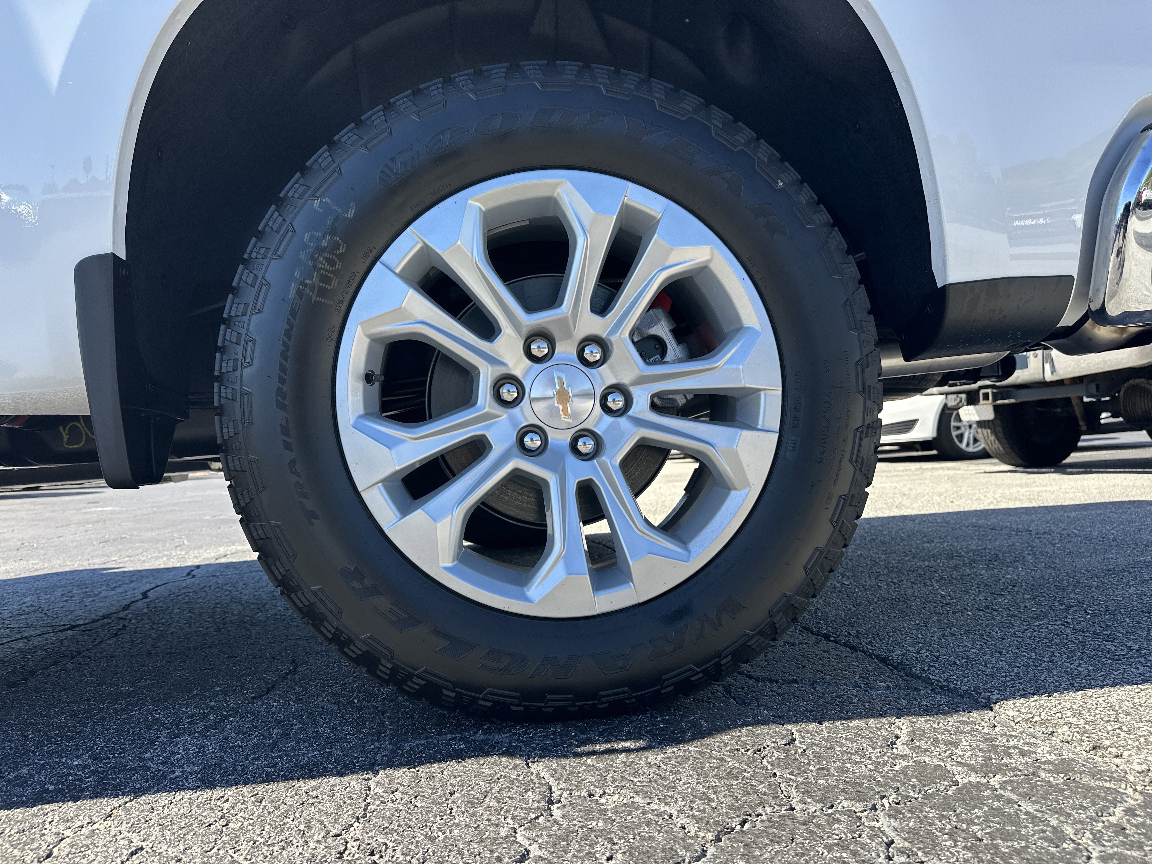 2026 Chevrolet Silverado 1500 LTZ - Photo 20