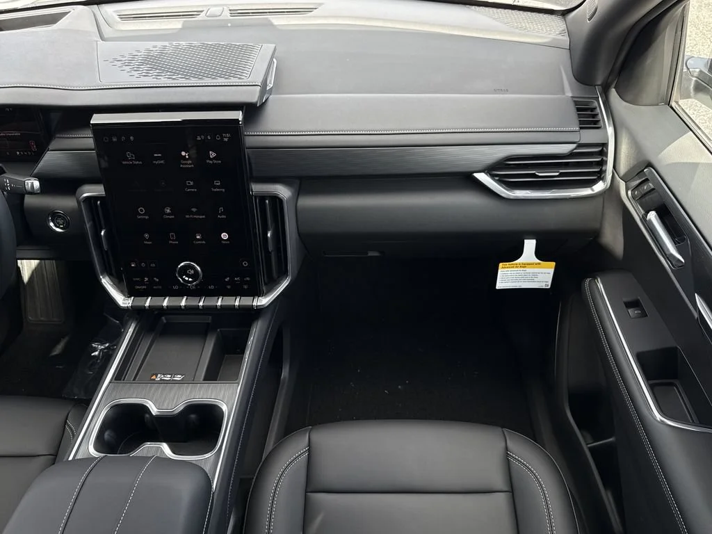 2026 GMC Acadia Elevation - Photo 16