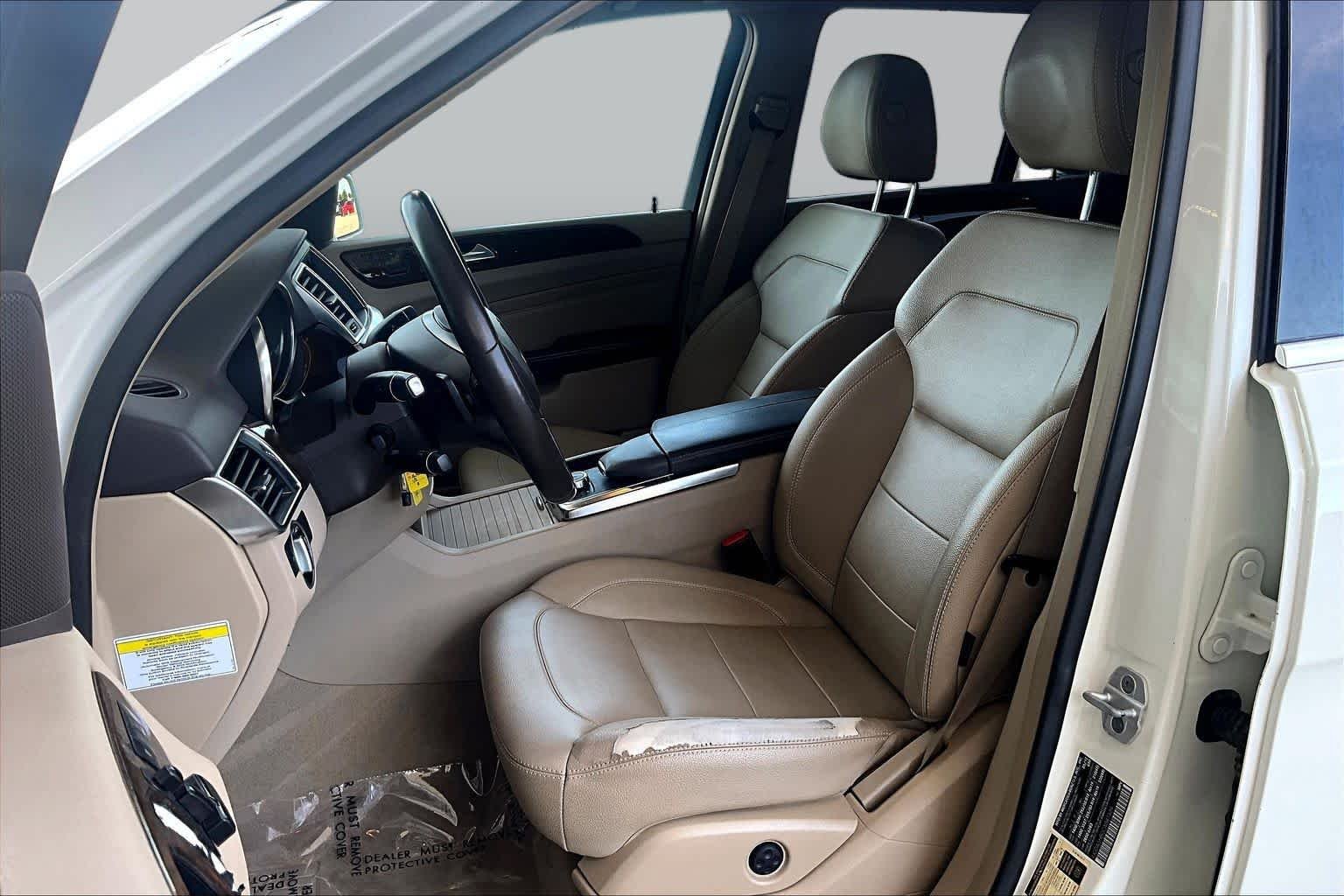 Pre-Owned 2012 Mercedes-Benz ML 350