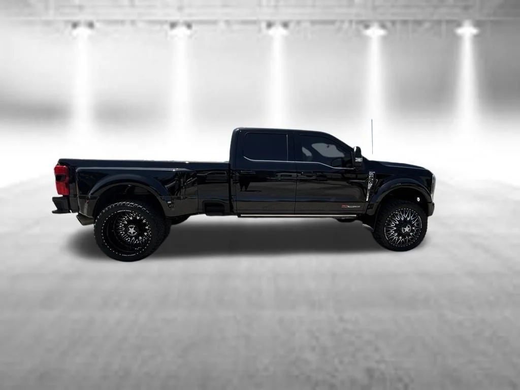 Used 2025 Brown Ford King Ranch image 3