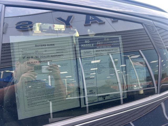 Used 2024 Black Metallic Ford ST-Line image 13