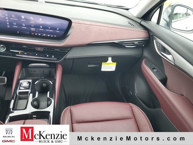 New 2026 Iridescent White Tricoat Buick Sport Touring image 27