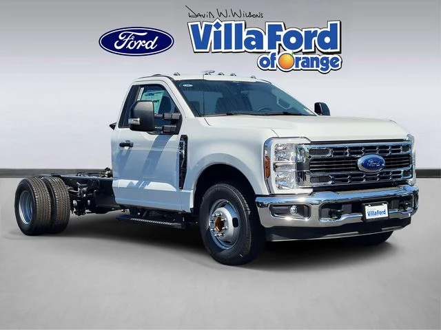 2026 Ford F-350 XL Regular Cab 169-In DRW's photo