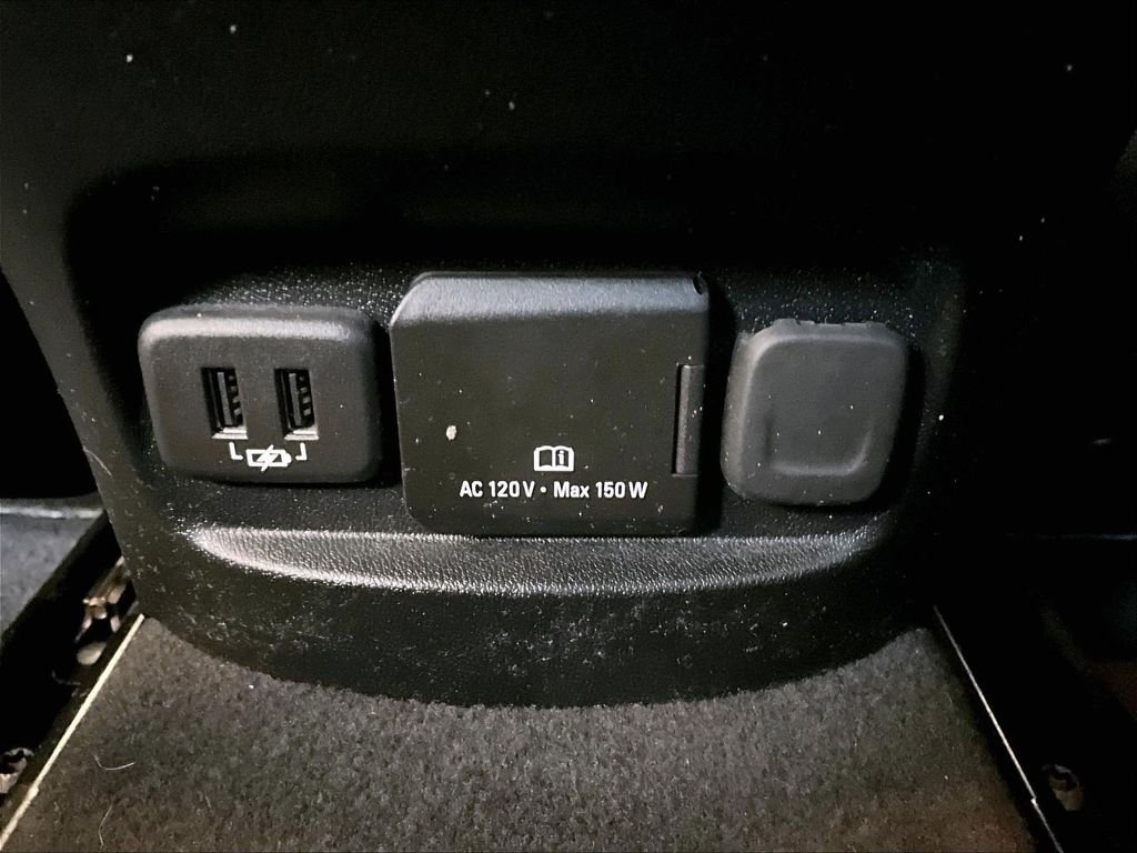 Used 2018 Gray Chevrolet LT image 27