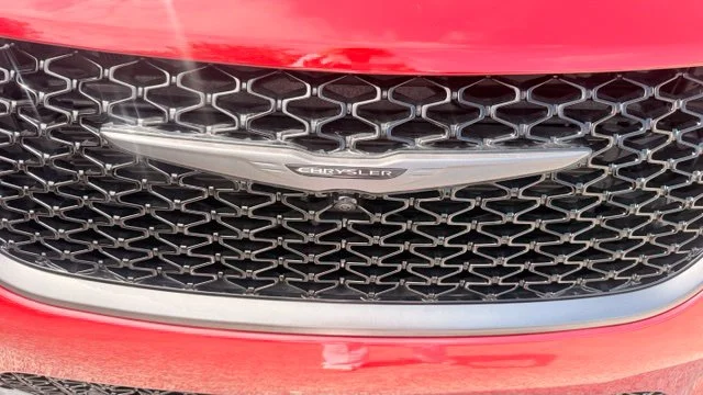 2026 Chrysler Pacifica Select - Photo 23