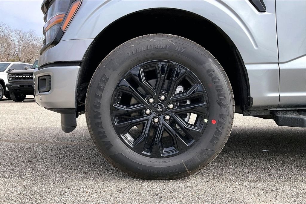 New 2026 Ford F-150 XLT 4D SuperCrew