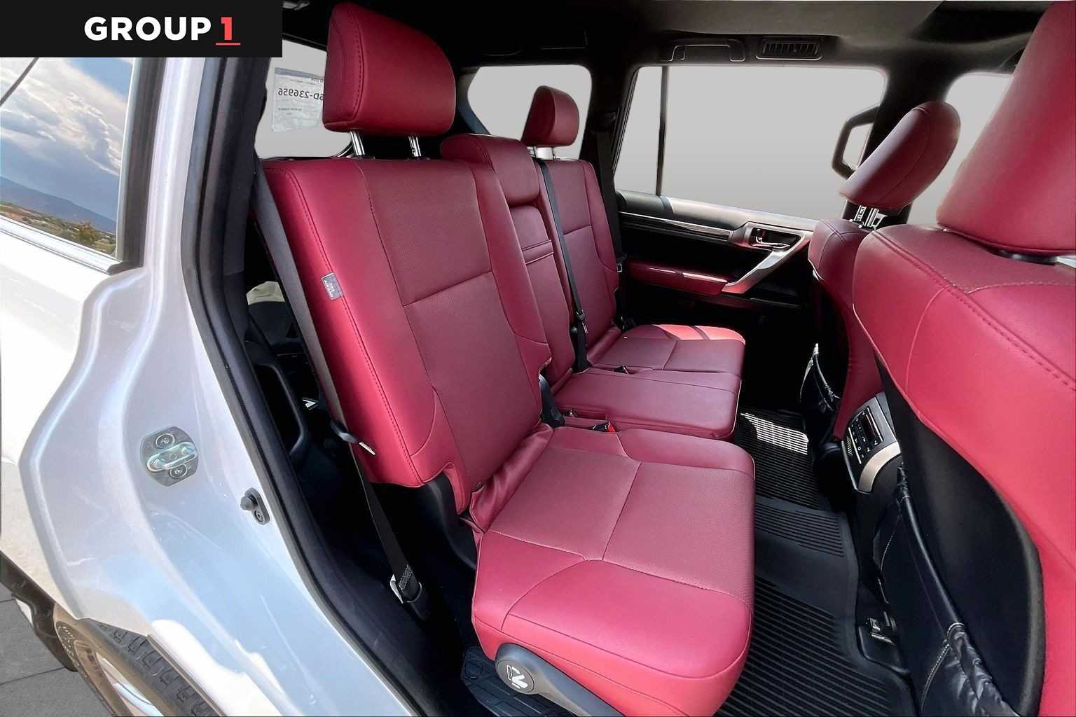 Used 2023 Eminent White Pearl Lexus Premium image 19