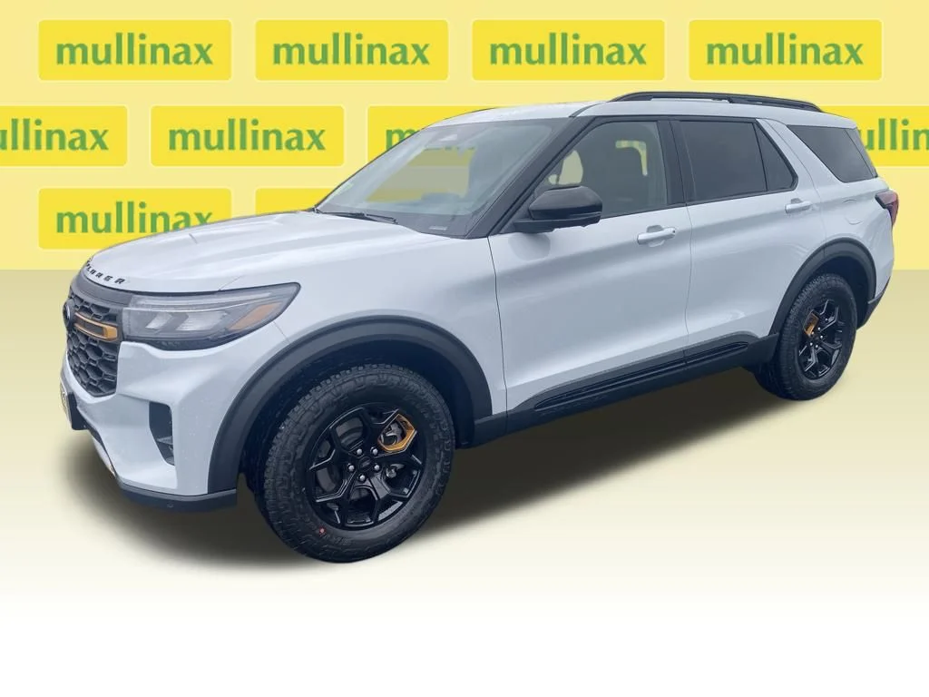 New 2026 White Ford Tremor image 10