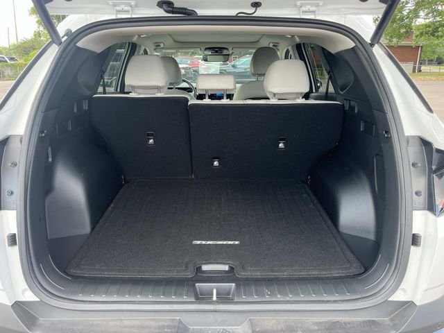 Used 2025 White Hyundai Limited image 11